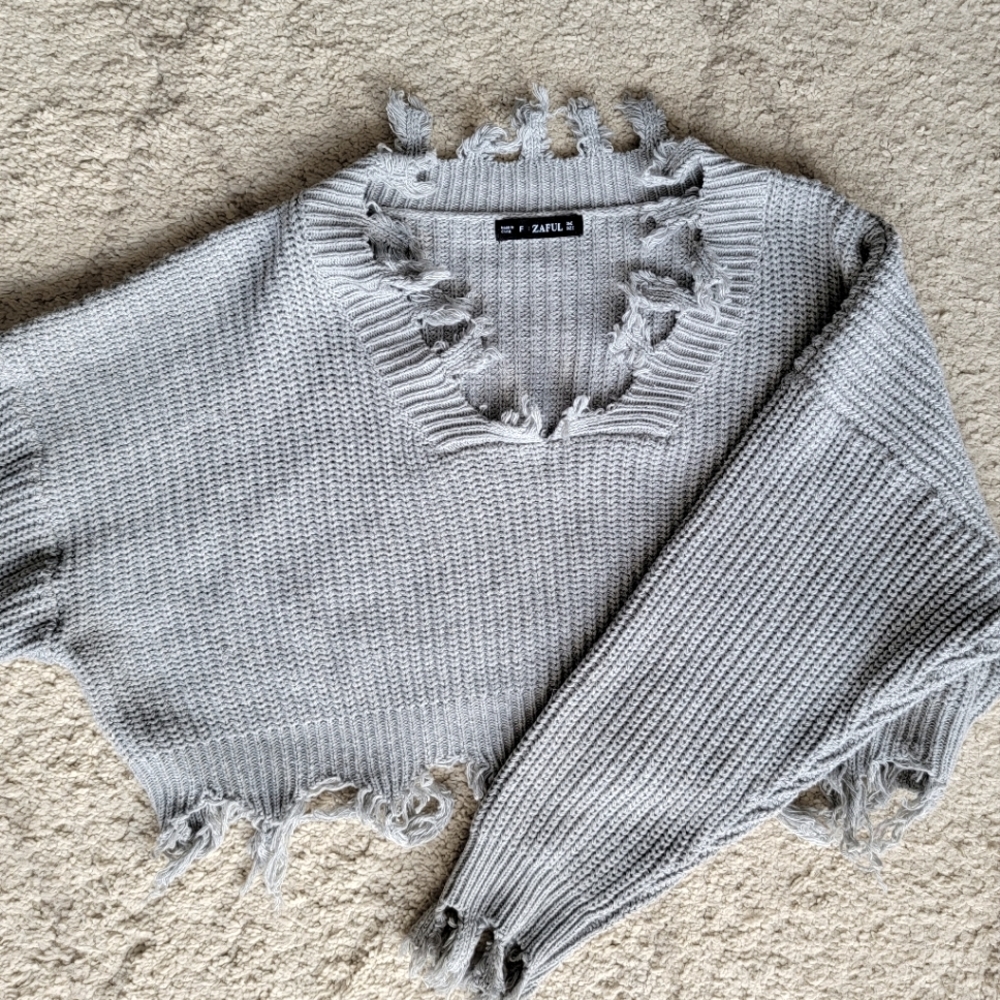 Cropped sweater